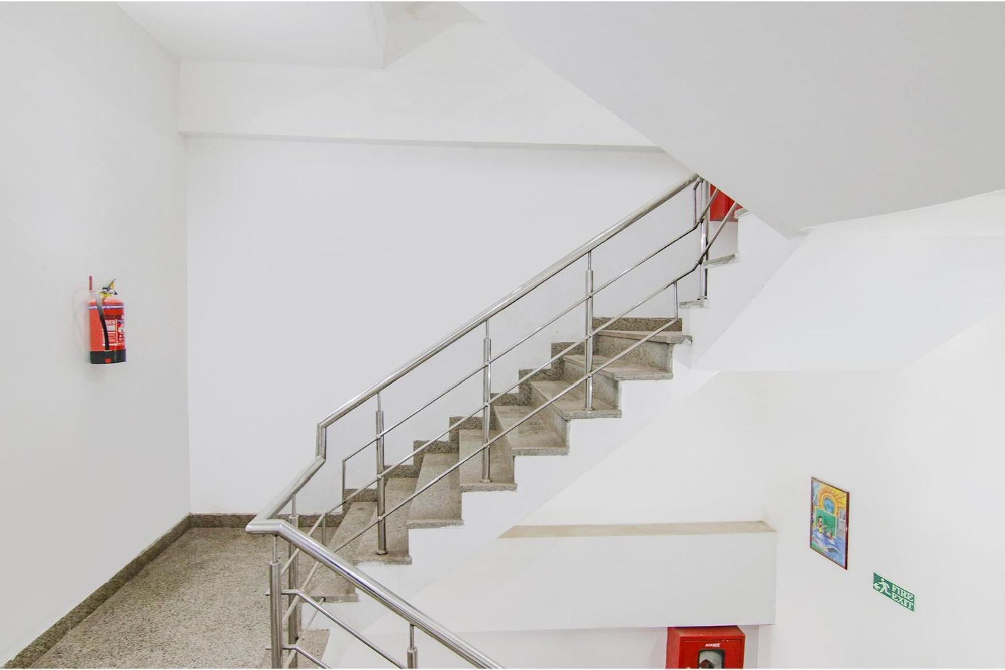 Fabhotel Gp Royal Chandigarh Ngoại thất bức ảnh