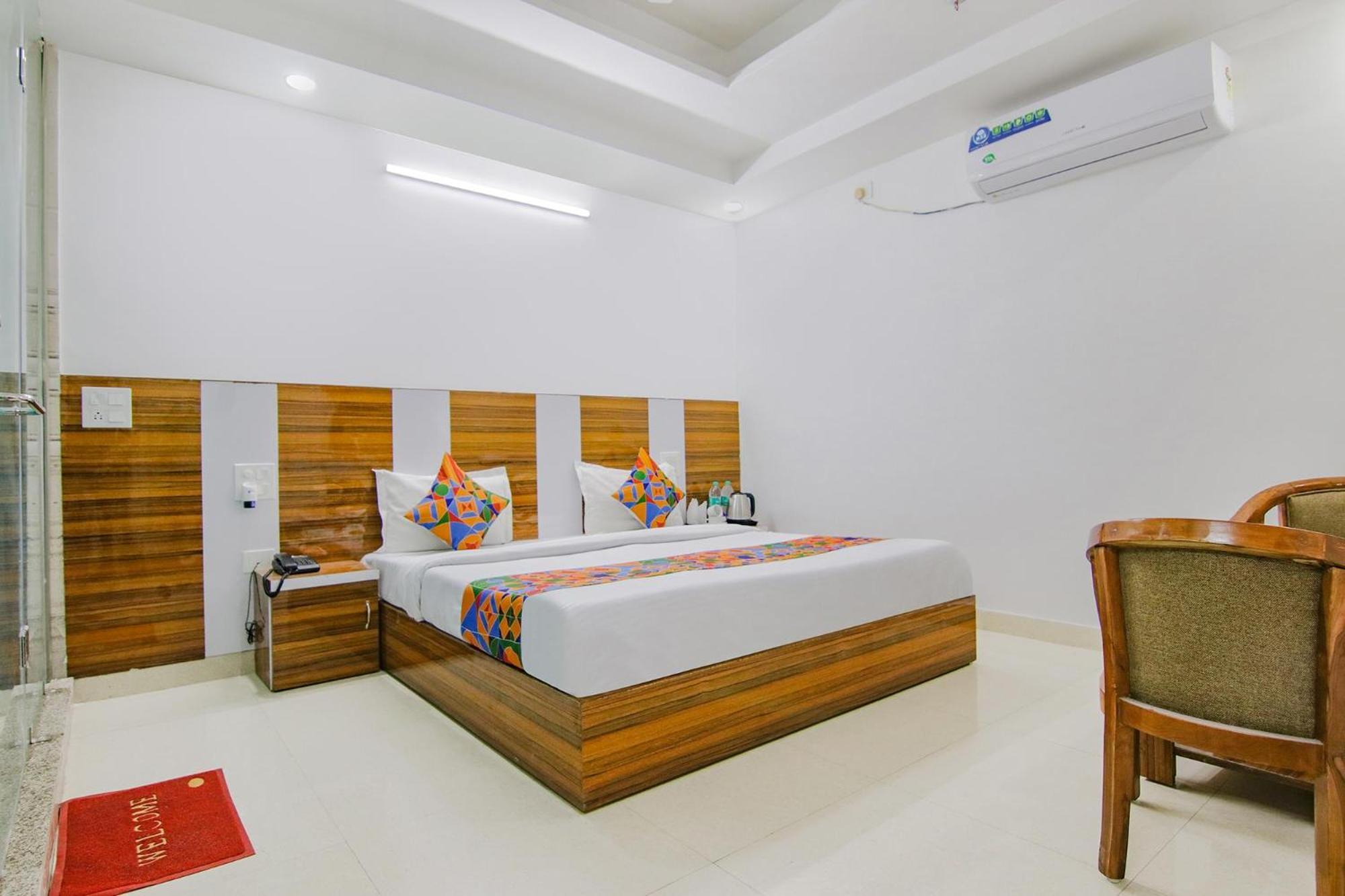 Fabhotel Gp Royal Chandigarh Ngoại thất bức ảnh